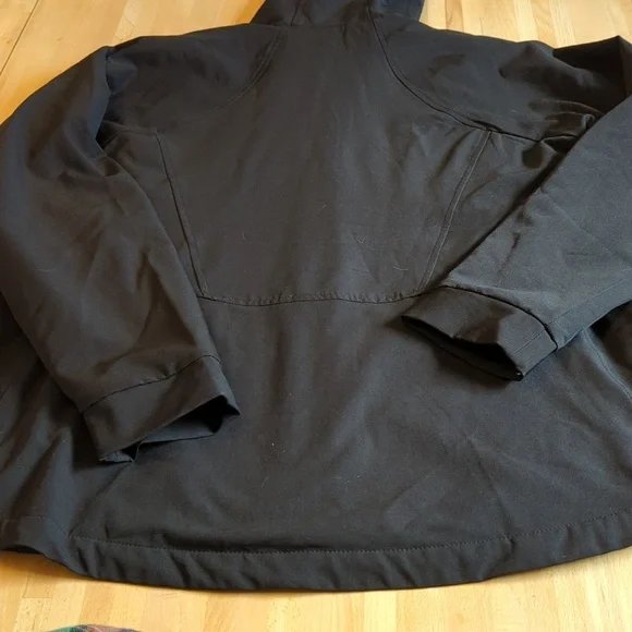 Kirkland Ladies Soft Shell Black Hooded Jacket Size XXL So Soft Inside Like New - Picture 7 of 7